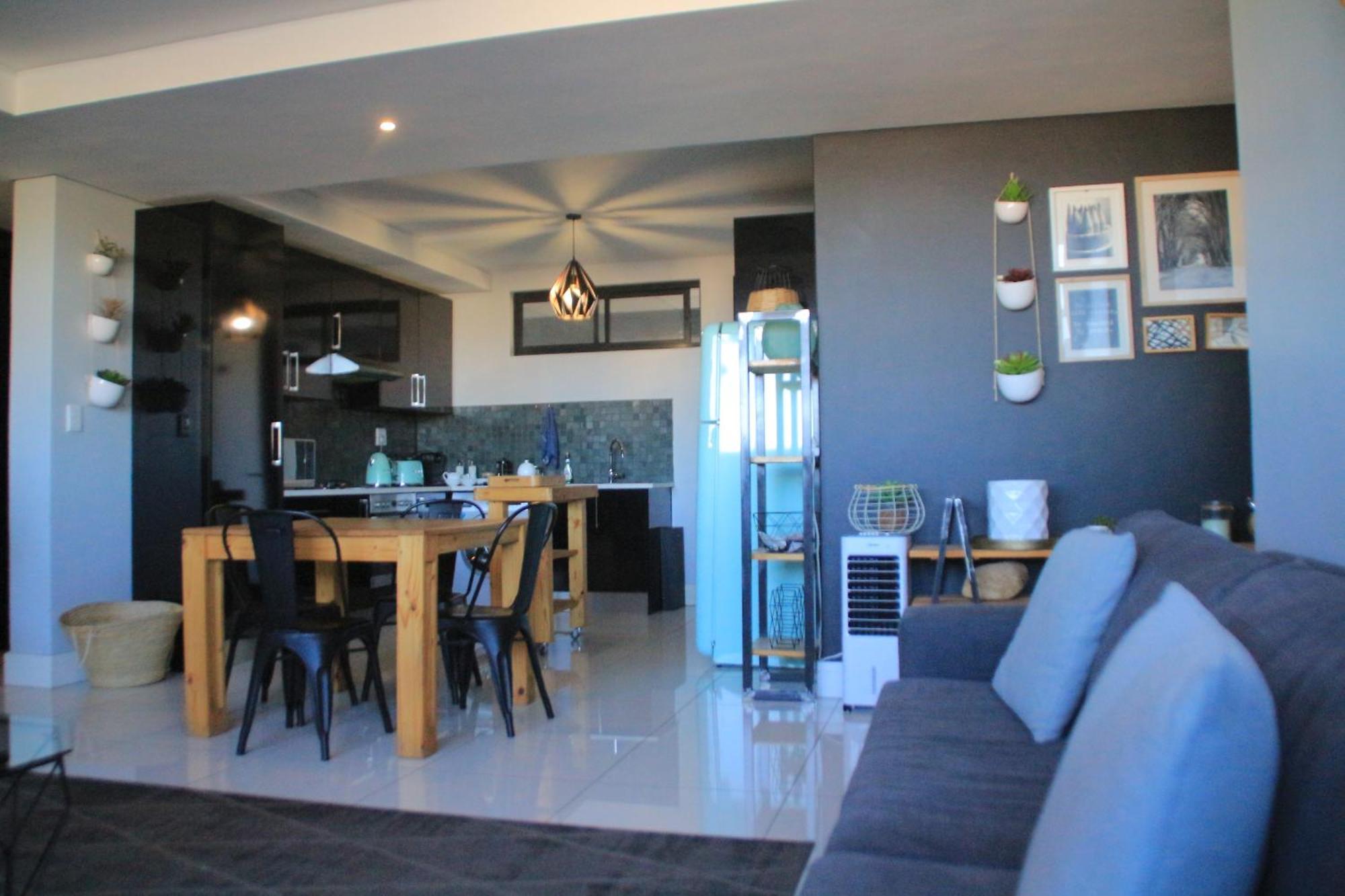 77 On Independence Apartments Windhoek Bagian luar foto