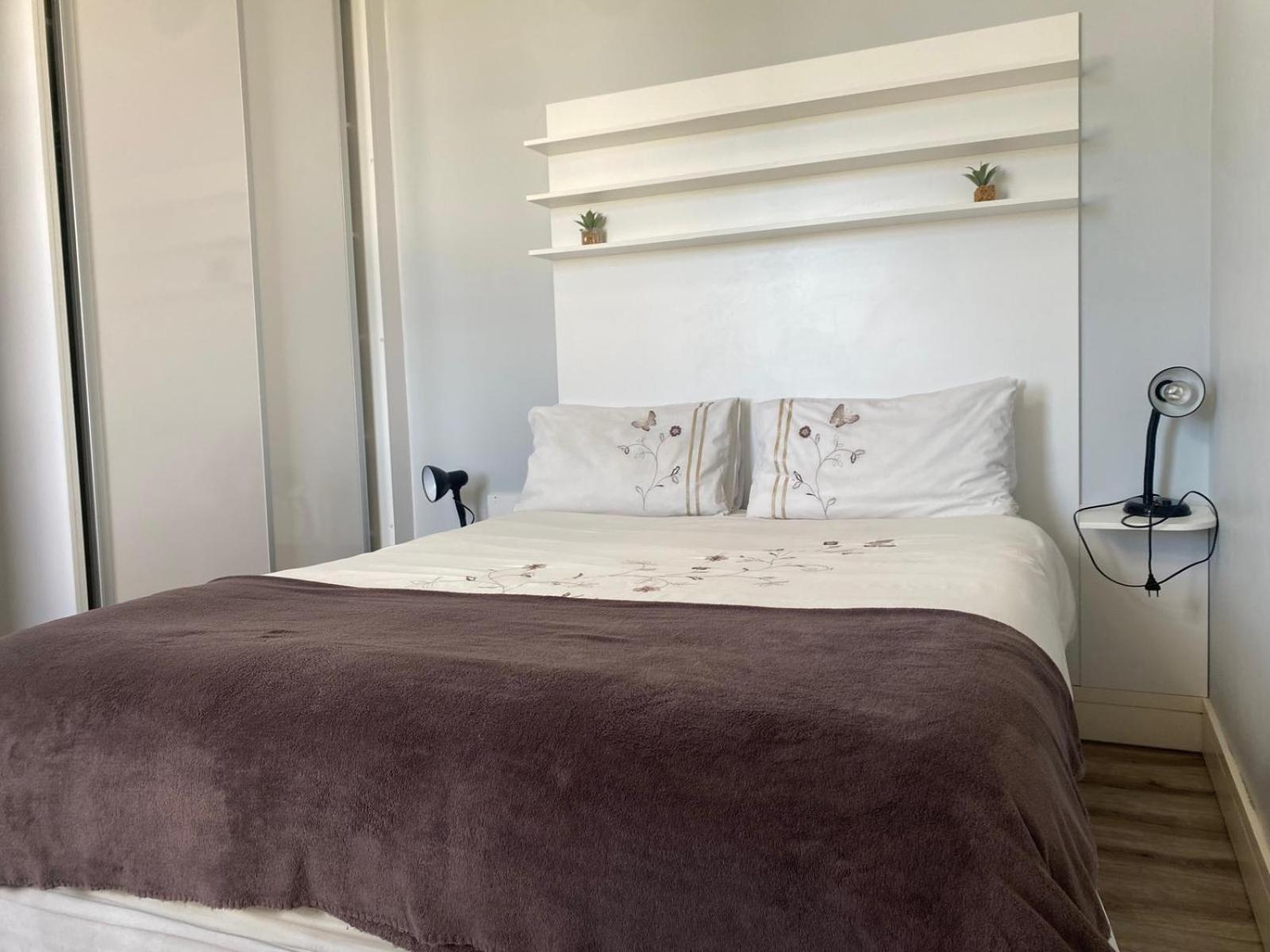 77 On Independence Apartments Windhoek Bagian luar foto